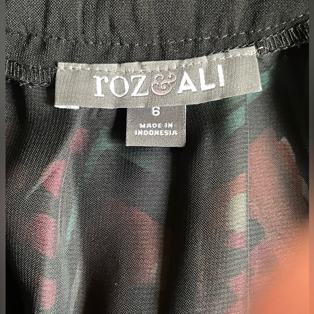 Roz & Ali Dress SZ - 6 - Picture 4 of 5